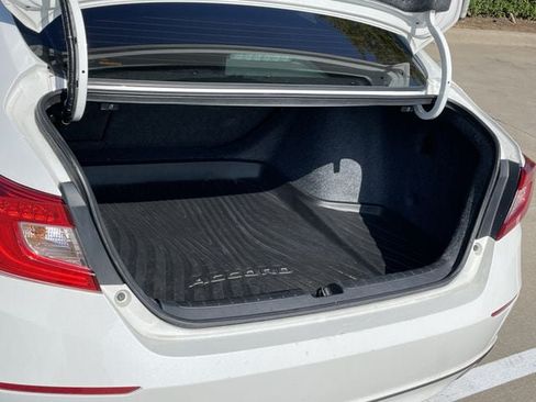 Used 2019 Honda Accord Sport image 28