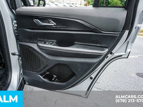 Used 2025 Jeep Grand Cherokee Altitude AWD/4WD image 53