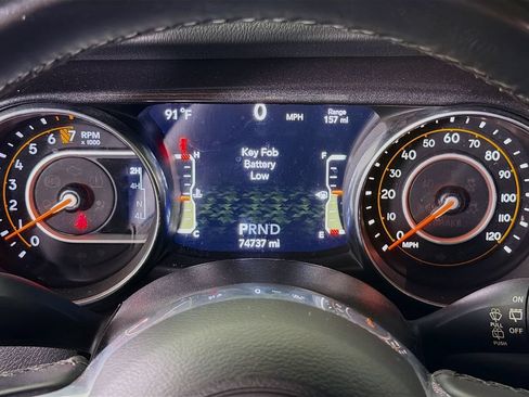 Used 2020 Jeep Wrangler Unlimited Sahara AWD/4WD image 14
