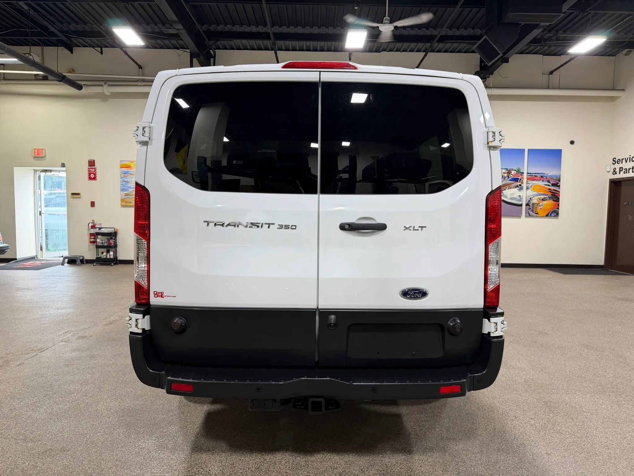 Used 2019 Ford Transit 350 XLT RWD image 10