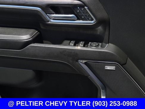 Used 2024 Chevrolet Silverado 2500 LTZ w/ LTZ Plus Package AWD/4WD image 33