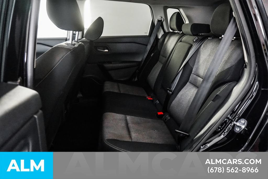 Used 2024 Nissan Rogue SV FWD image 17