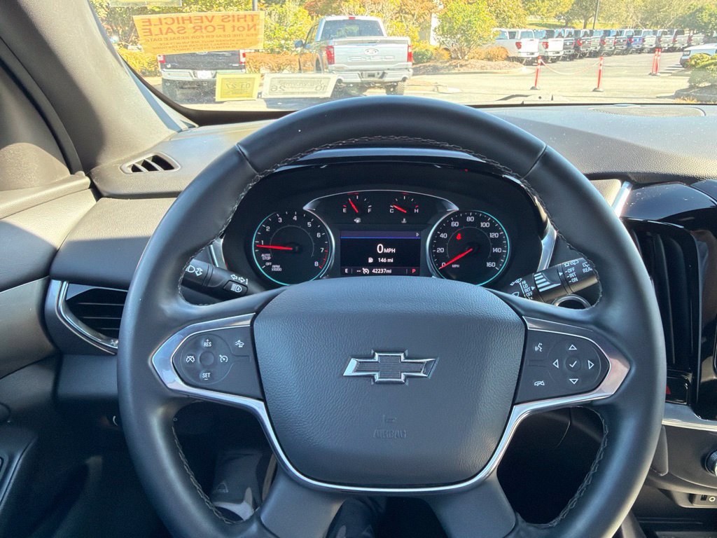 Used 2023 Chevrolet Traverse LT w/ Midnight/Sport Edition AWD/4WD image 8