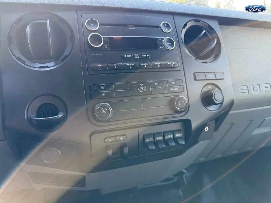 Used 2013 Ford F550 4x4 Crew Cab Super Duty w/ Payload Upgrade Pkg image 17