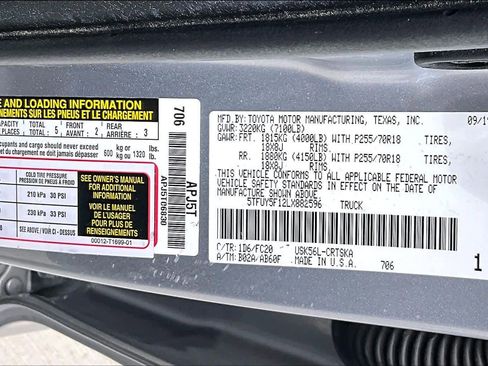 Used 2020 Toyota Tundra SR5 w/ SR5 Upgrade Package AWD/4WD image 34