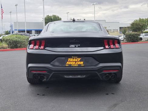 Certified 2025 Ford Mustang GT Premium RWD image 5