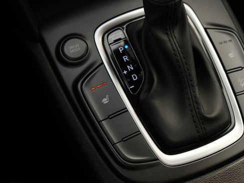 Used 2020 Hyundai Kona SEL image 31