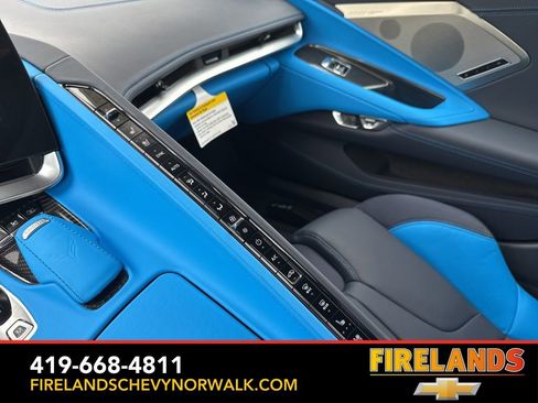 New 2025 Chevrolet Corvette Stingray Premium Cpe w/ Z51 Performance Package image 19
