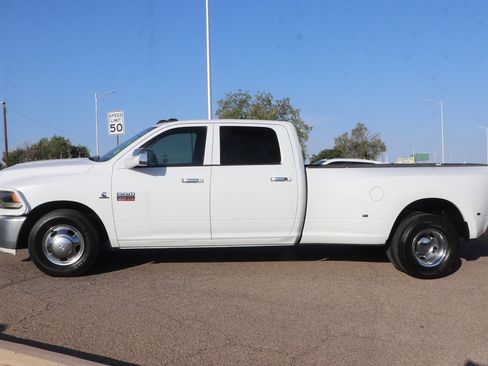 Used 2011 RAM 3500 ST w/ ST Popular Equipment Group RWD image 4