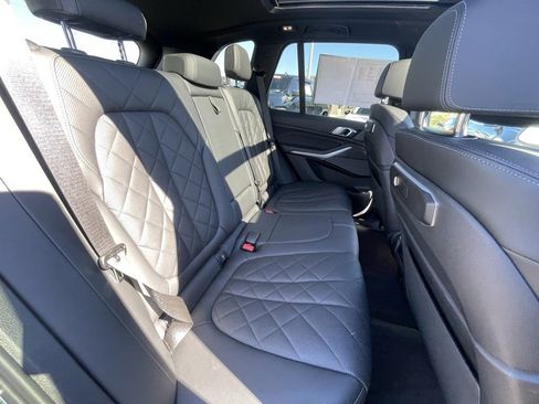 Used 2024 BMW X5 sDrive40i image 31