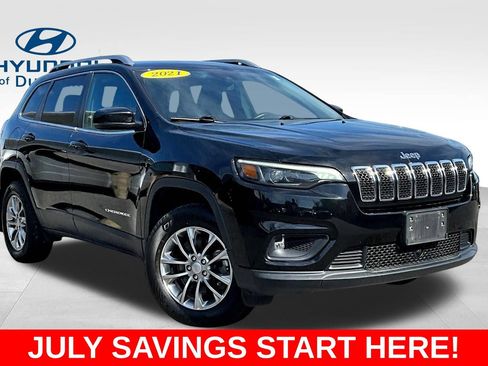 Used 2021 Jeep Cherokee Latitude Plus AWD/4WD image 3