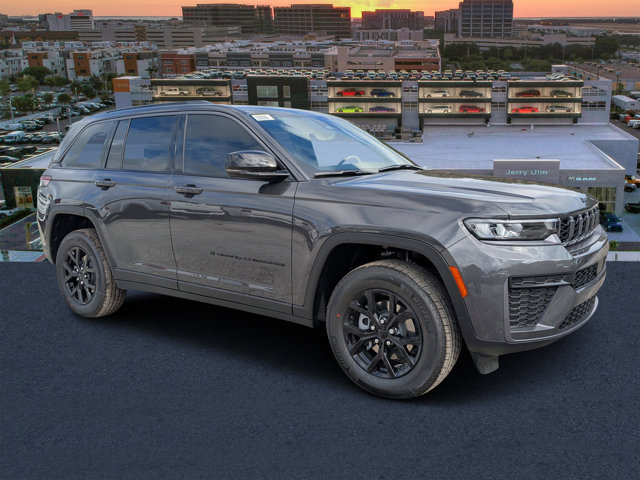 New 2026 Jeep Grand Cherokee Altitude AWD/4WD image 1