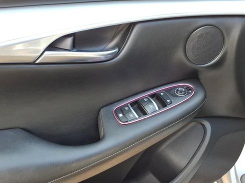 Used 2020 INFINITI QX50 Luxe w/ Navigation Package image 24