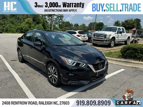 Used 2021 Nissan Versa SV FWD image 7