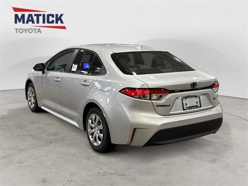 New 2026 Toyota Corolla LE image 5