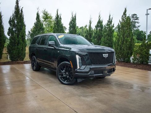 Used 2026 Cadillac Escalade Sport w/ LPO, ONYX Package AWD/4WD image 2