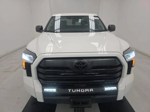 Used 2023 Toyota Tundra SR5 RWD image 2