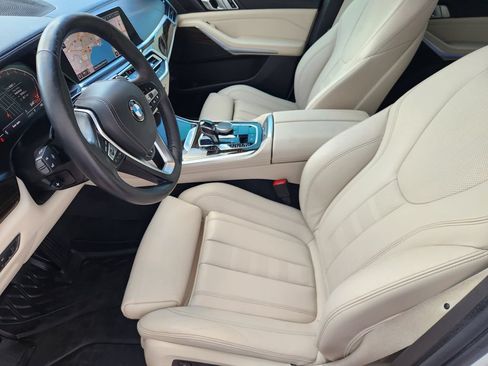 Used 2019 BMW X5 xDrive40i w/ Premium Package 2 AWD/4WD image 13