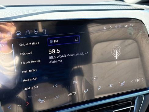 New 2026 Chevrolet Equinox EV LT FWD image 16