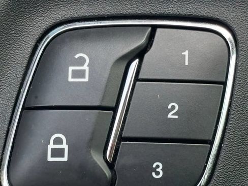 Used 2019 Lincoln MKC Black Label AWD/4WD image 28