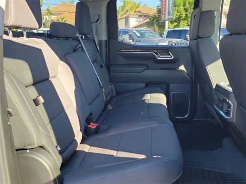 Used 2026 GMC Sierra 1500 Elevation image 26