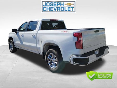 Used 2026 Chevrolet Silverado 1500 RST AWD/4WD image 3