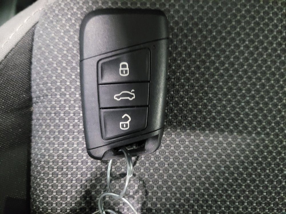 Used 2024 Volkswagen Taos S AWD/4WD image 32