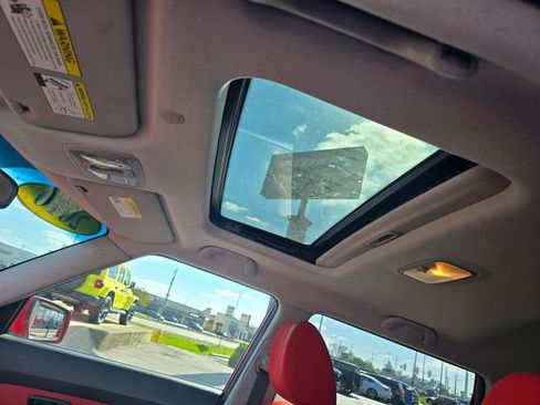 Used 2010 Kia Soul Sport FWD image 12