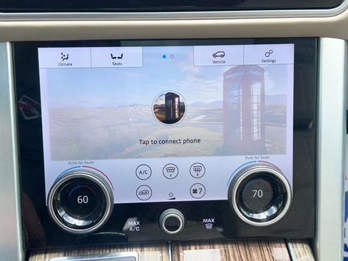 Used 2019 Land Rover Range Rover HSE image 26