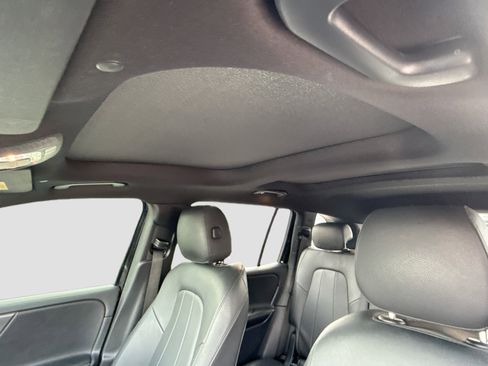 Used 2022 Mercedes-Benz GLB 250 image 26