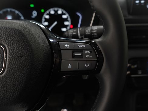 Used 2023 Honda Pilot EX-L image 31