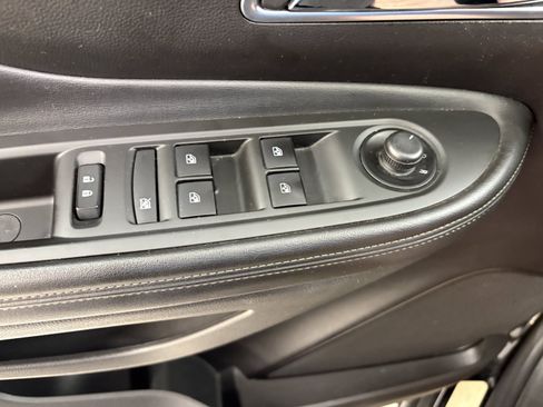 Used 2016 Buick Encore FWD image 24