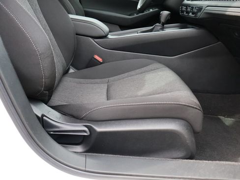 Certified 2023 Honda Accord EX image 10
