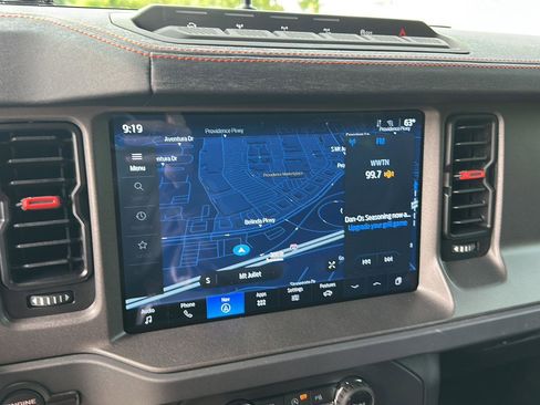 Used 2025 Ford Bronco Raptor AWD/4WD image 18
