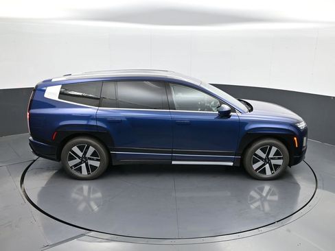 New 2026 Hyundai Ioniq 9 SEL image 17