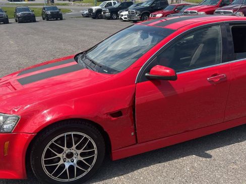 Used 2009 Pontiac G8 GT w/ Premium Package RWD image 5
