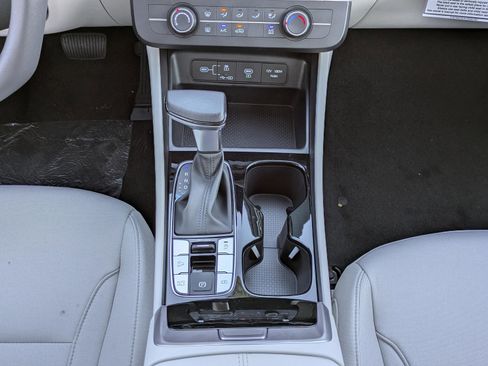 New 2026 Hyundai Tucson SE image 15