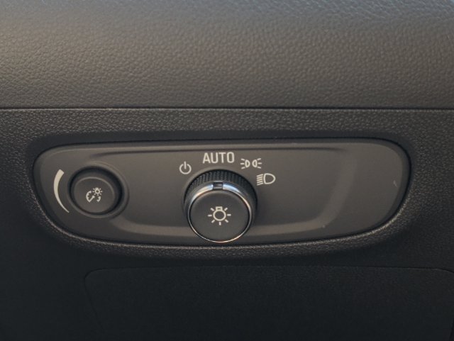 Used 2026 Buick Encore GX Sport Touring w/ Advanced Technology Package FWD image 20