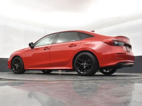 Used 2023 Honda Civic Sport image 12