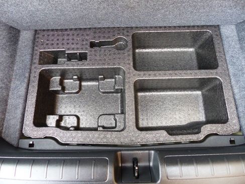 Used 2019 Honda Accord EX image 40