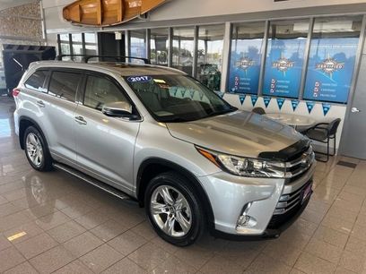 Used 2017 Toyota Highlander Limited