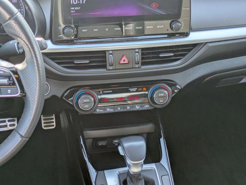 Used 2024 Kia Forte GT-Line image 20
