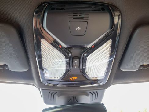 Used 2022 BMW X5 xDrive45e w/ Executive Package AWD/4WD image 22