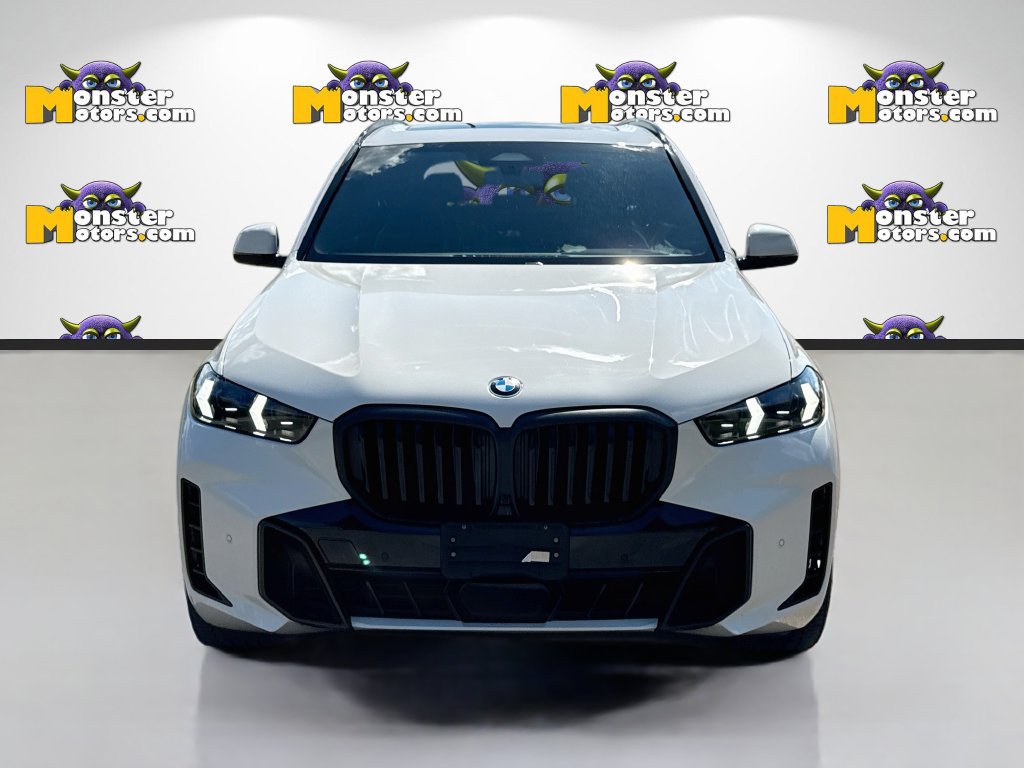 Used 2025 BMW X5 sDrive40i w/ M Sport Package RWD image 2