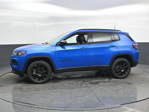 New 2026 Jeep Compass Latitude AWD/4WD image 7