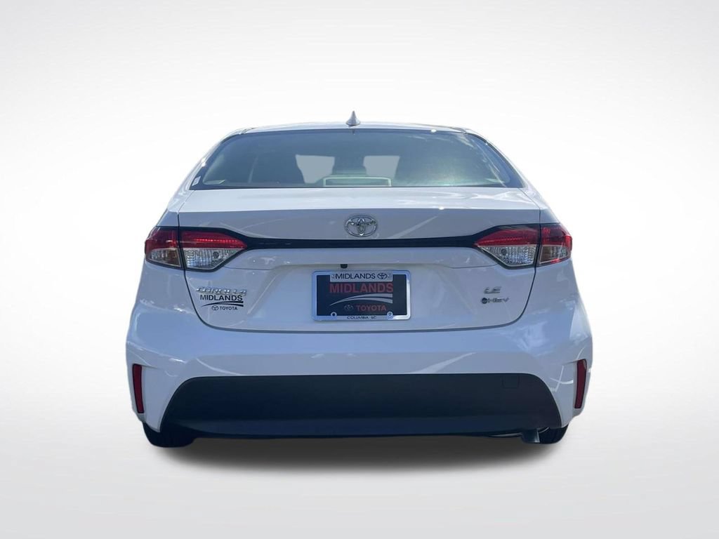 Used 2026 Toyota Corolla LE FWD image 5