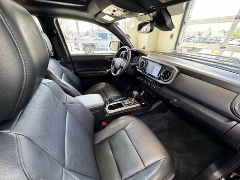 Used 2023 Toyota Tacoma TRD Sport w/ TRD Premium Sport Package image 46