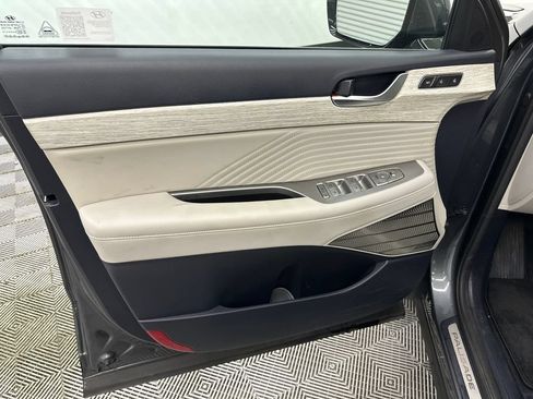 Used 2025 Hyundai Palisade Calligraphy FWD image 11