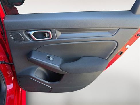 Used 2024 Honda Civic Sport image 25