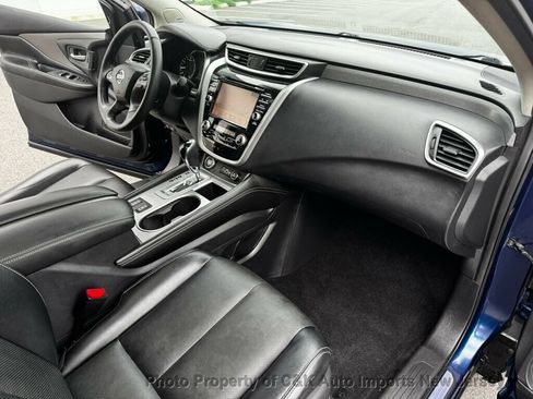 Used 2020 Nissan Murano SL w/ Moonroof Package AWD/4WD image 18
